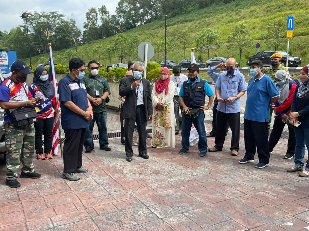 23-12-2021 : CSR SKM dan Gerakan Koperasi Membantu Mangsa Banjir