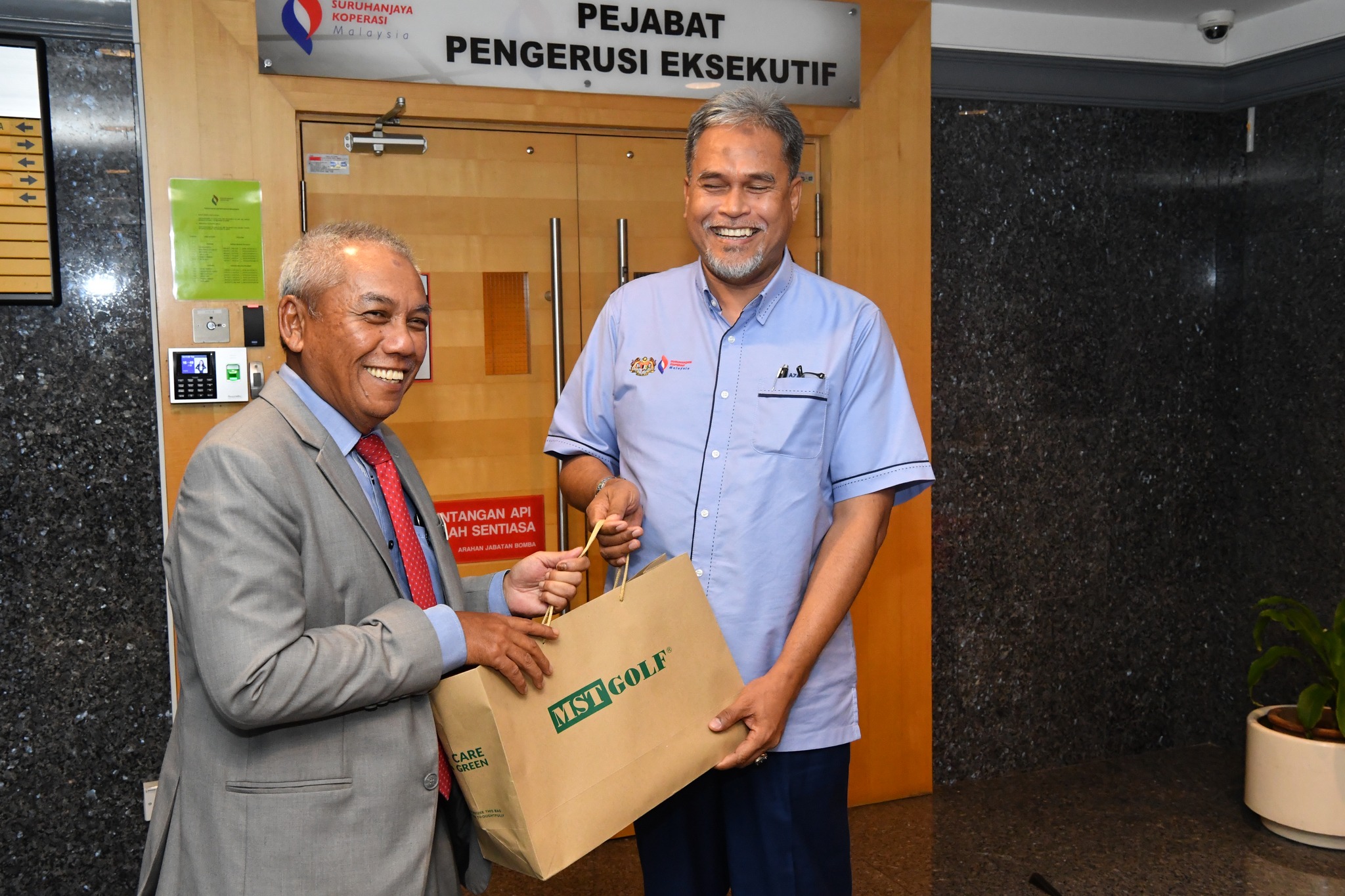 6256787831002580 1065114039139340361 n