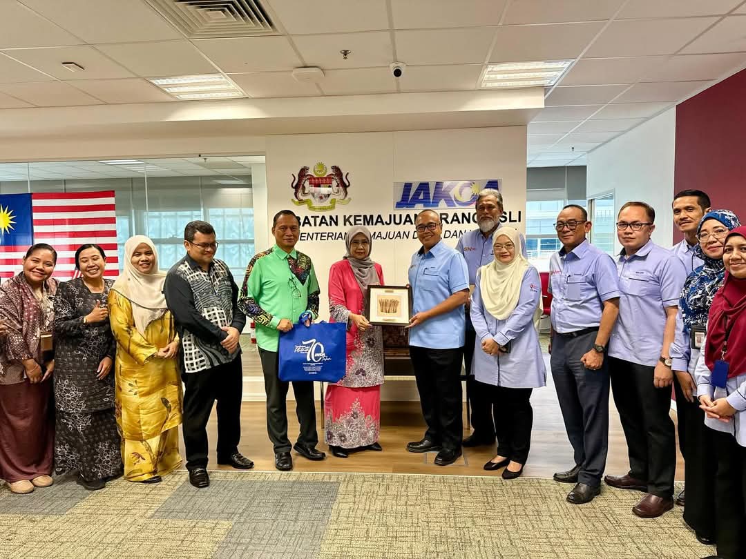 Kunjungan Hormat Pengerusi SKM kepada JAKOA